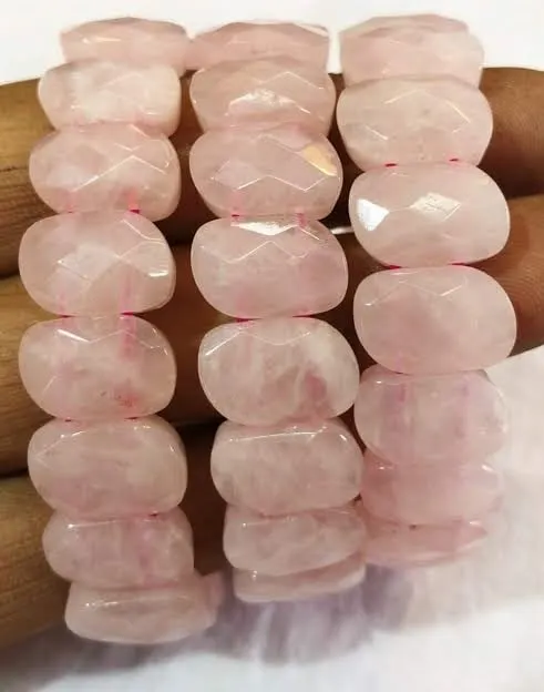 How to Use Rose Quartz for Love