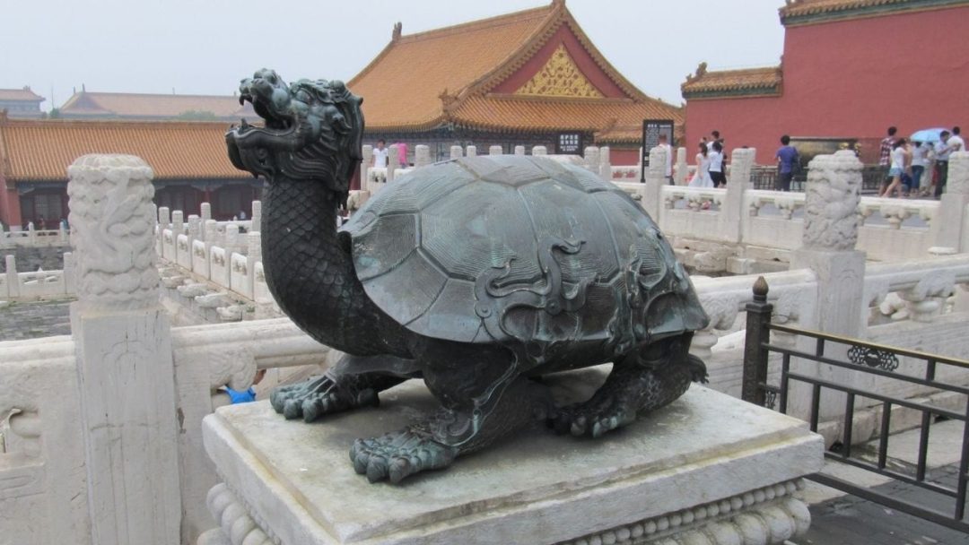 11 Ways To Use Feng Shui Dragon Turtle As Money Magnet