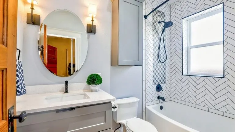 Feng Shui Bathroom
