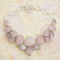 How to Use Rose Quartz for Love and Romance